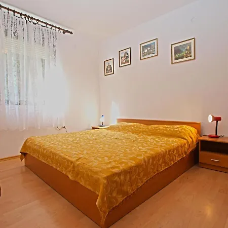 Apartment 1197