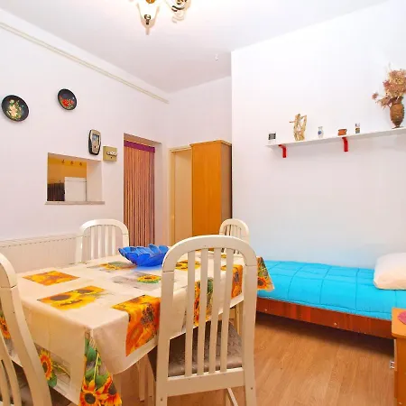 1197 Apartment